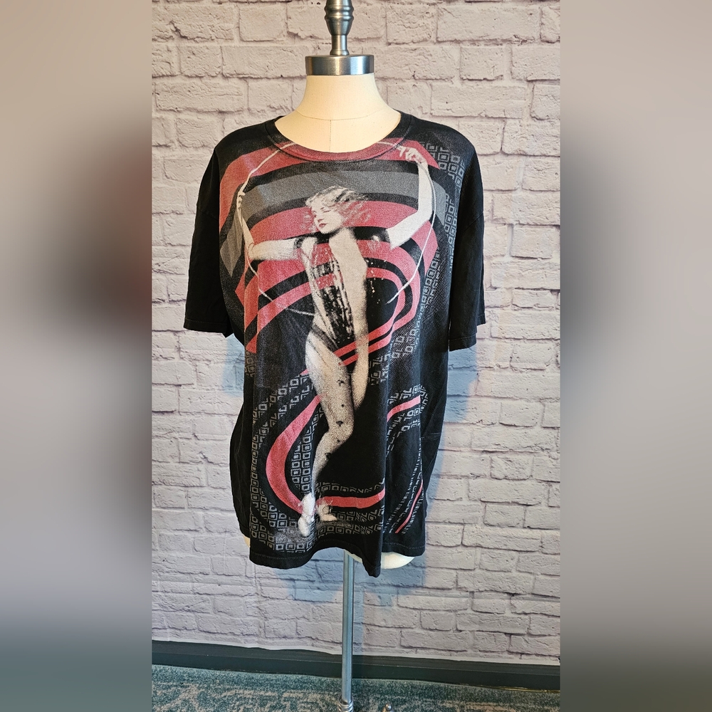 Intersection Circus Lady T-shirt